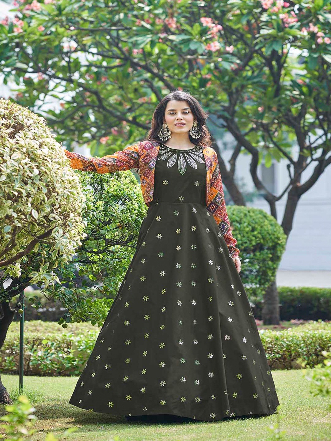 

Mitera Olive Green & Brown Semi-Stitched Dress Material