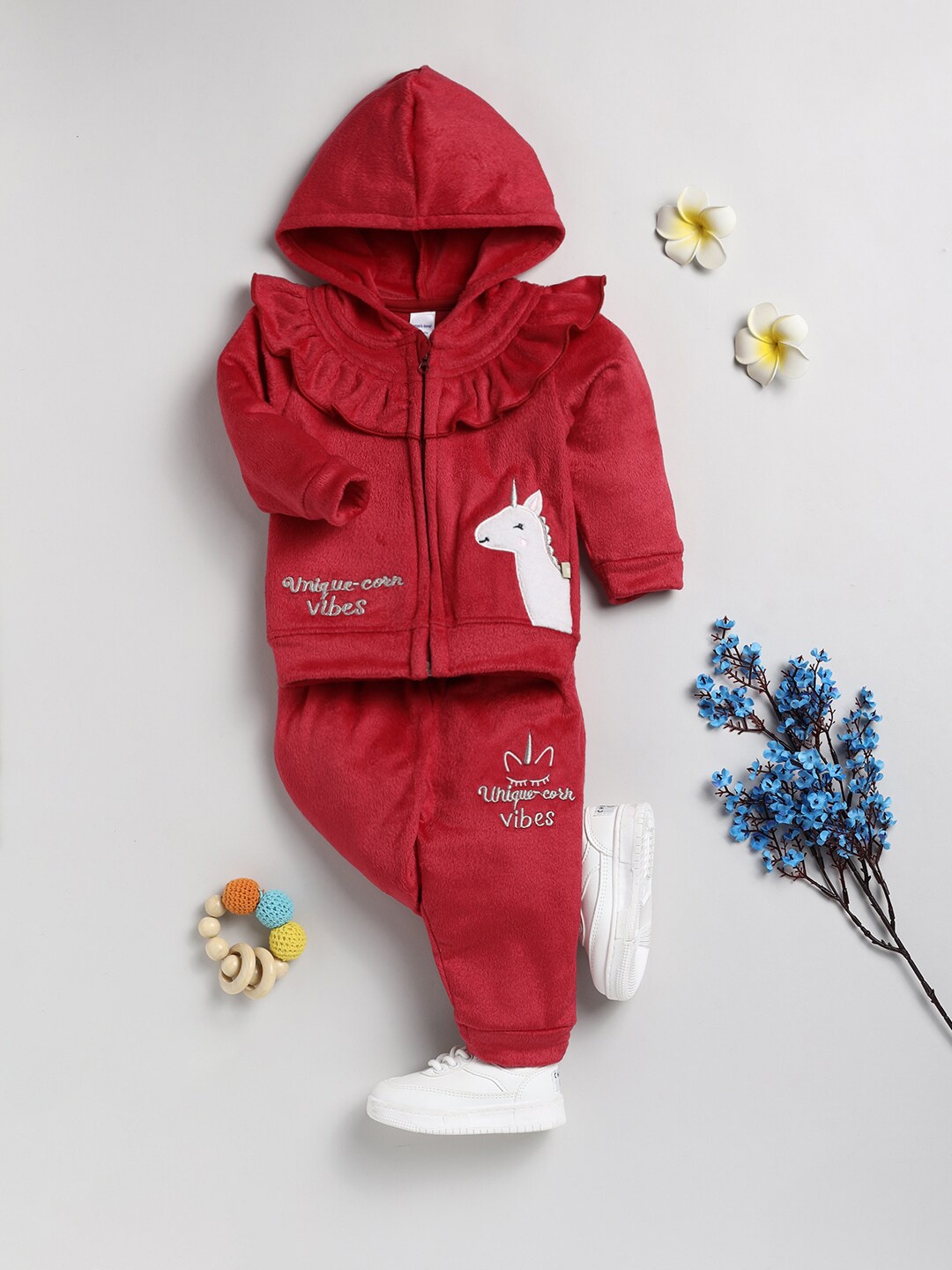 

Moms Love Infant Girls Typography Embroidered Hooded Top with Trouser, Red