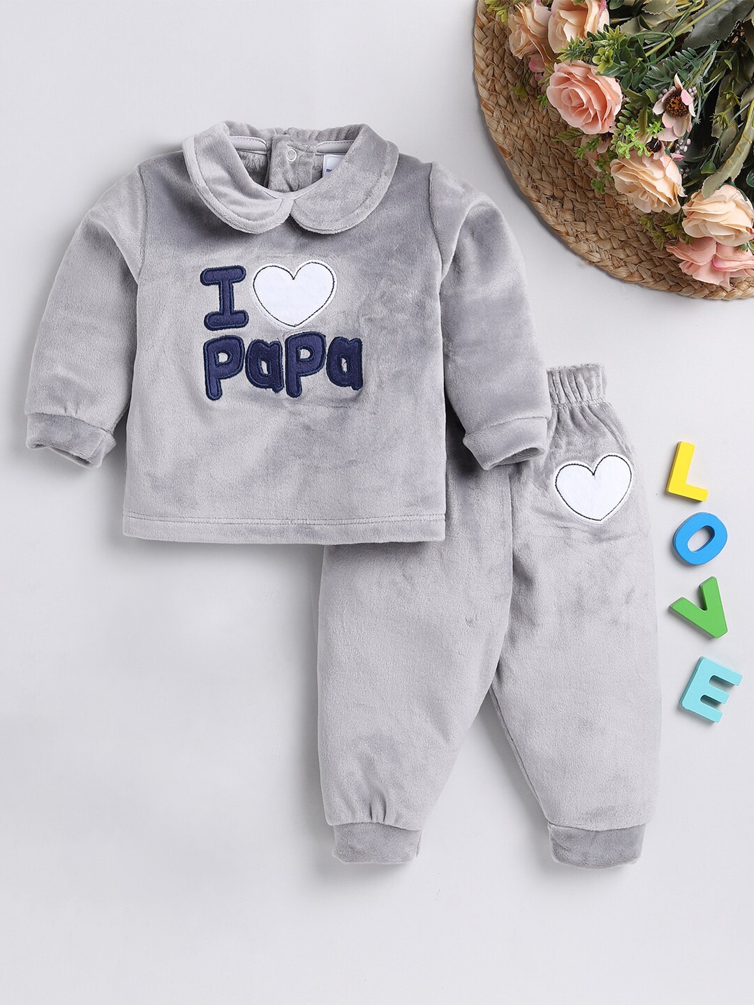 

Moms Love Girls Self Design Sweatshirt with Trousers, Grey