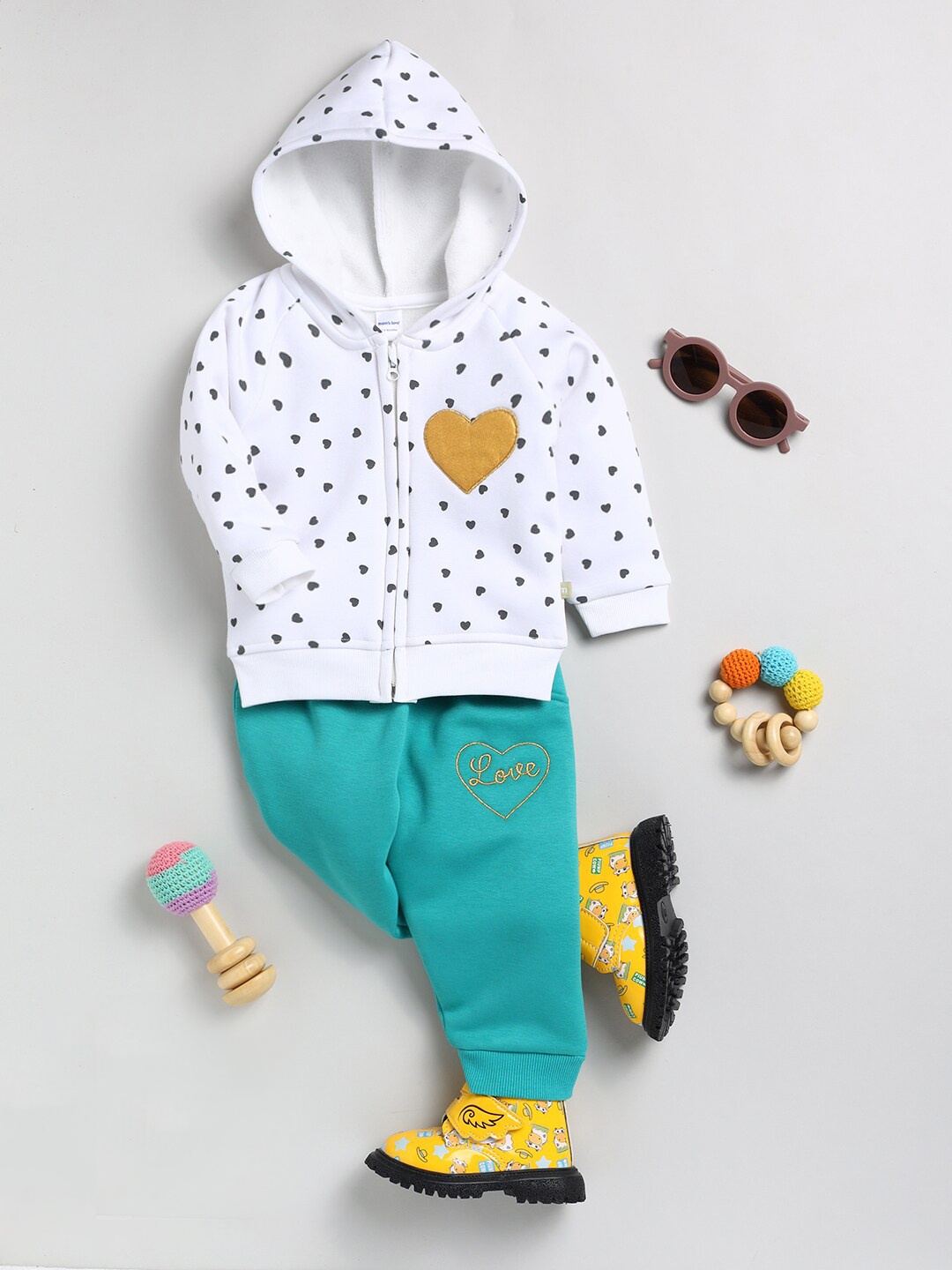 

Moms Love Girls Printed Hooded Sweatshirt with Trousers, Blue
