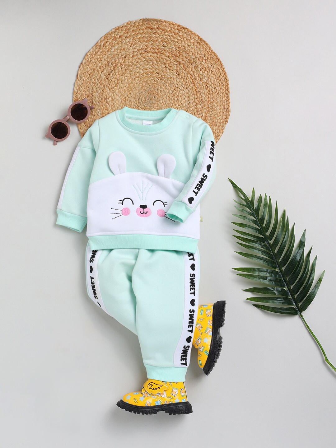 

Moms Love Infant Girls Printed Sweatshirt with Pyjamas, Sea green