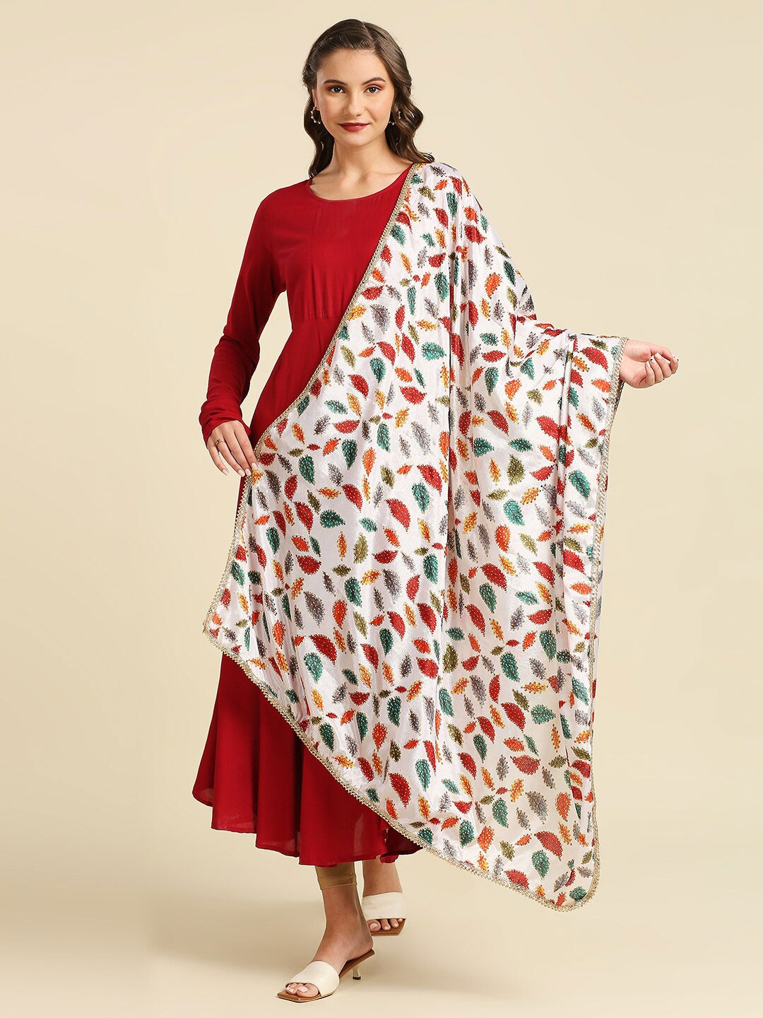 

Dupatta Bazaar Floral Printed Dupatta, White