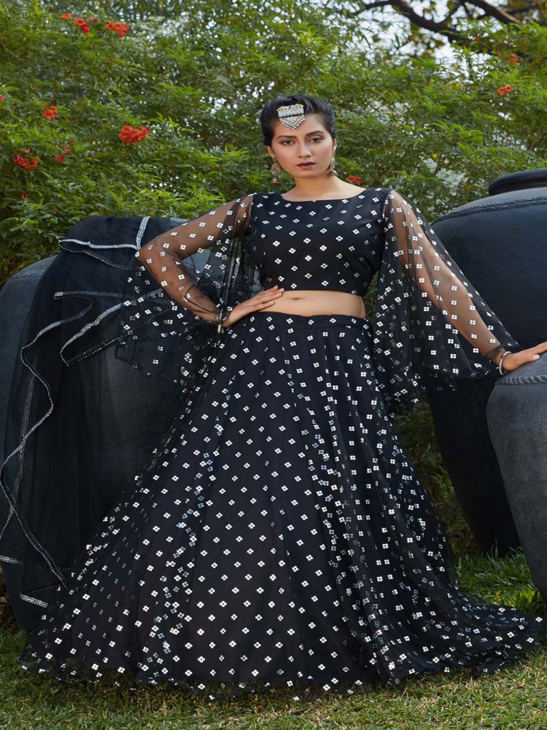 

SHUBHKALA Embellished Sequinned Net Semi-Stitched Lehenga & Unstitched Blouse With Dupatta, Black