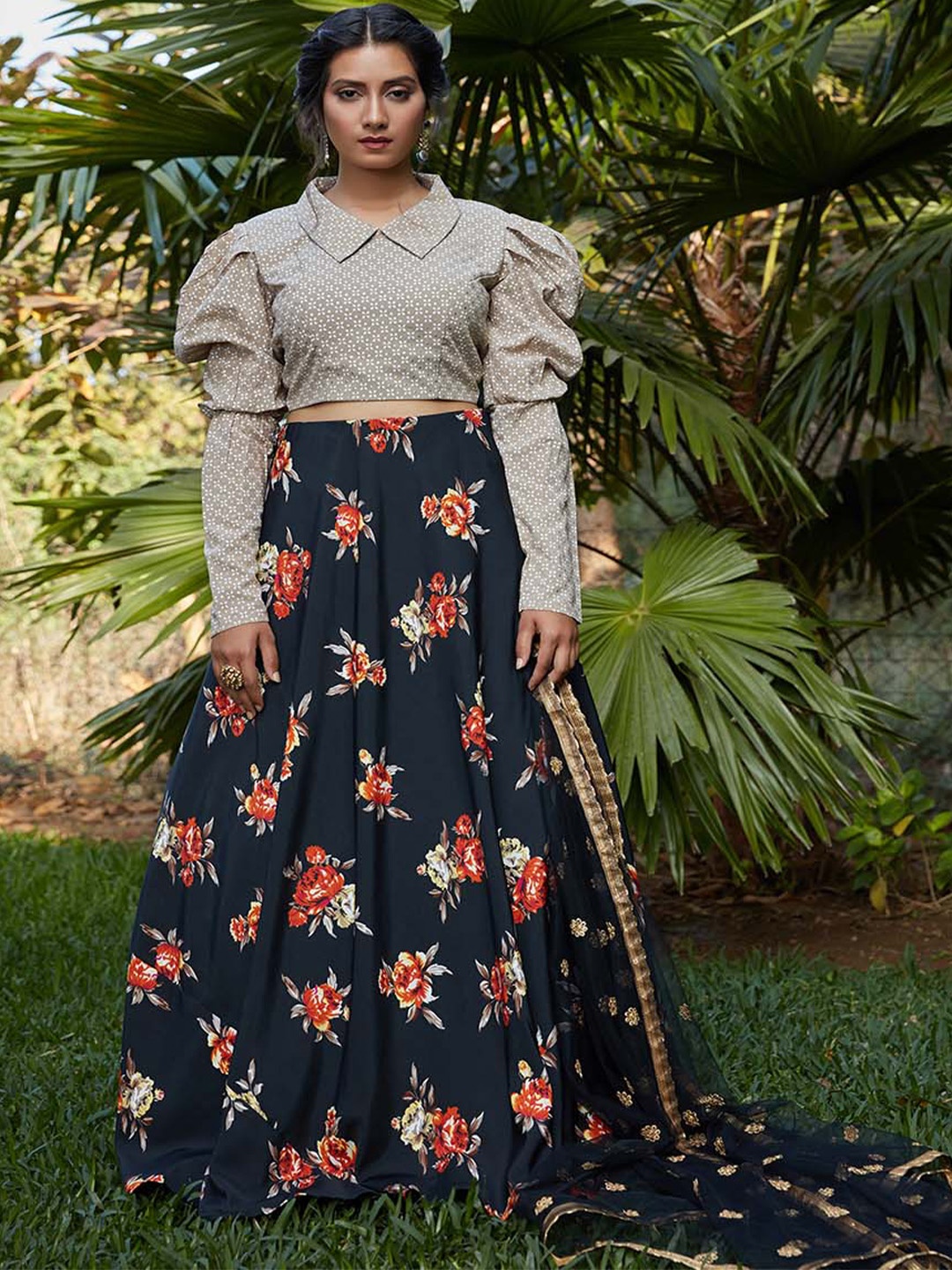 

SHUBHKALA Floral Printed Semi-Stitched Lehenga & Unstitched Blouse With Dupatta, Black