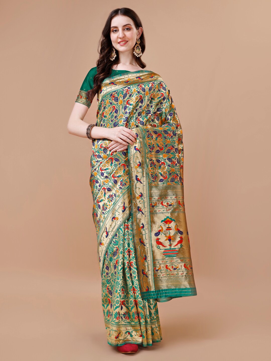 

MAGMINA Woven Design Zari Silk Blend Banarasi Saree, Green