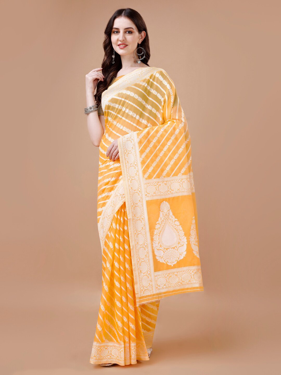

MAGMINA Striped Woven Design Zari Art Silk Banarasi Saree, Yellow