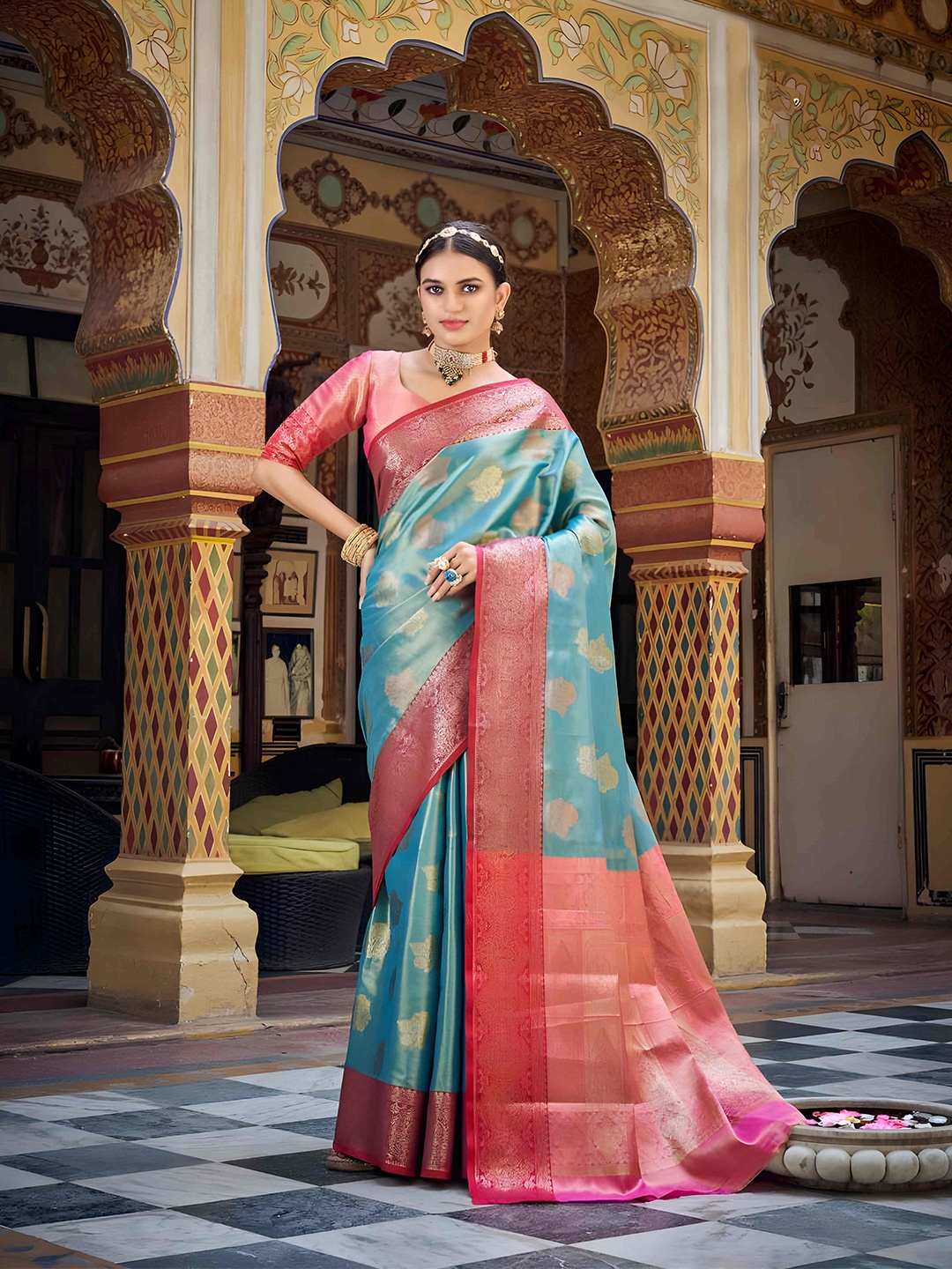 

MAGMINA Woven Design Zari Pure Silk Kanjeevaram Saree, Blue