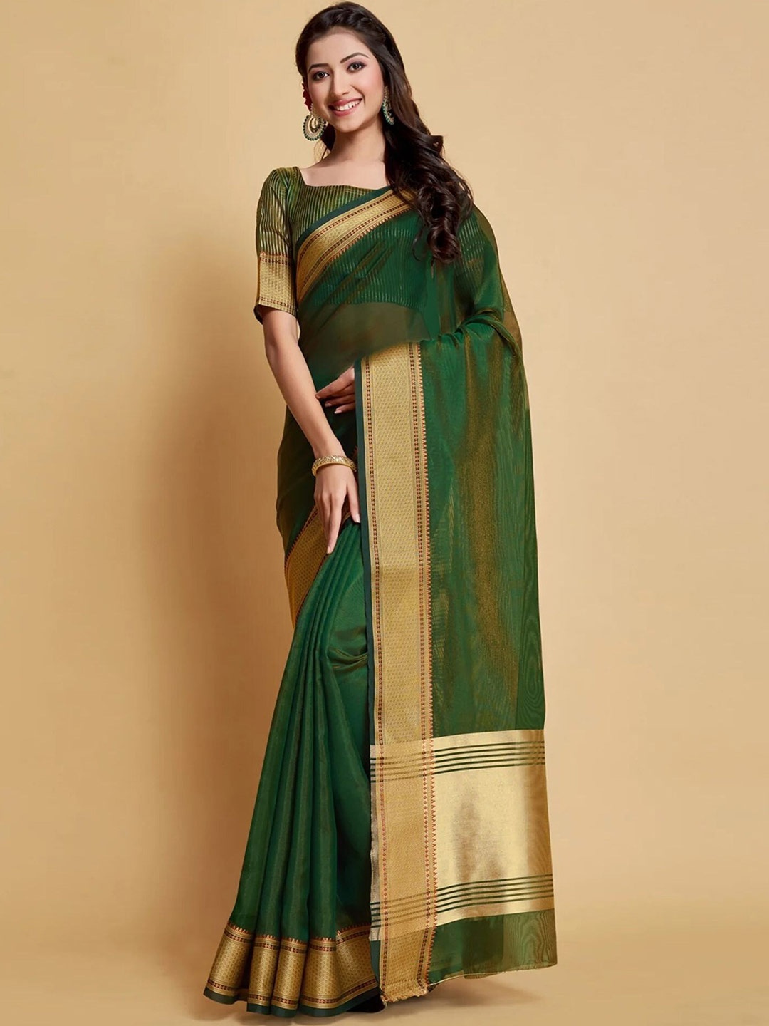 

MAGMINA Zari Pure Silk Narayan Peth Saree, Green