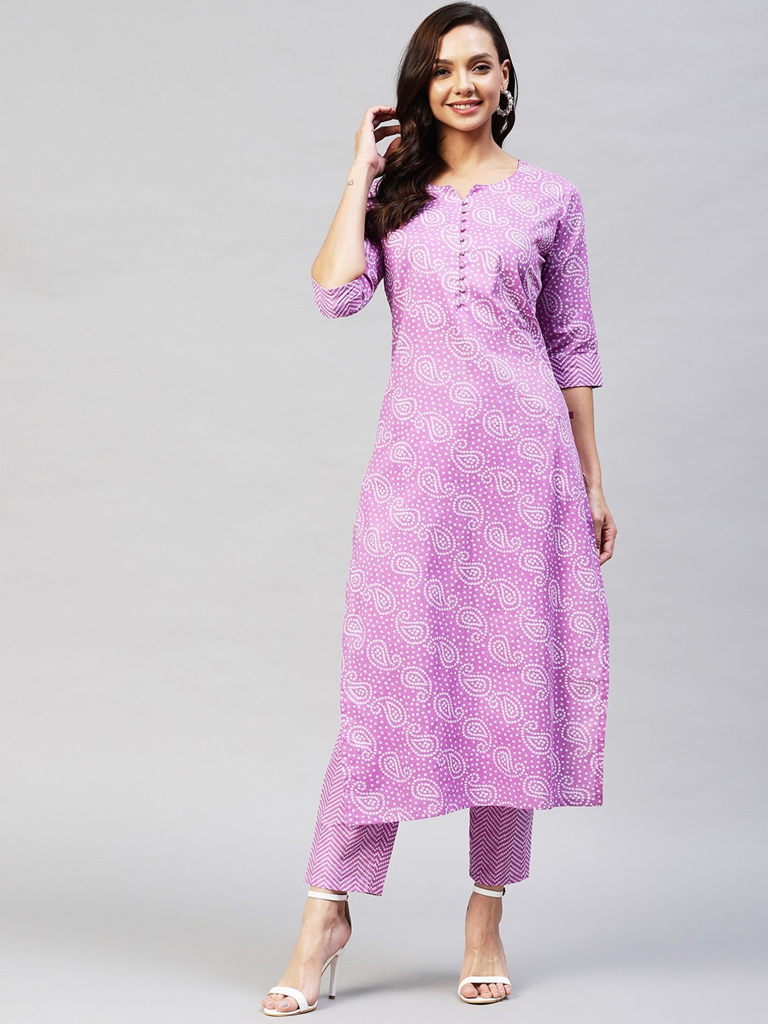 

KALINI Paisley Printed Straight Kurta with Trousers, Purple