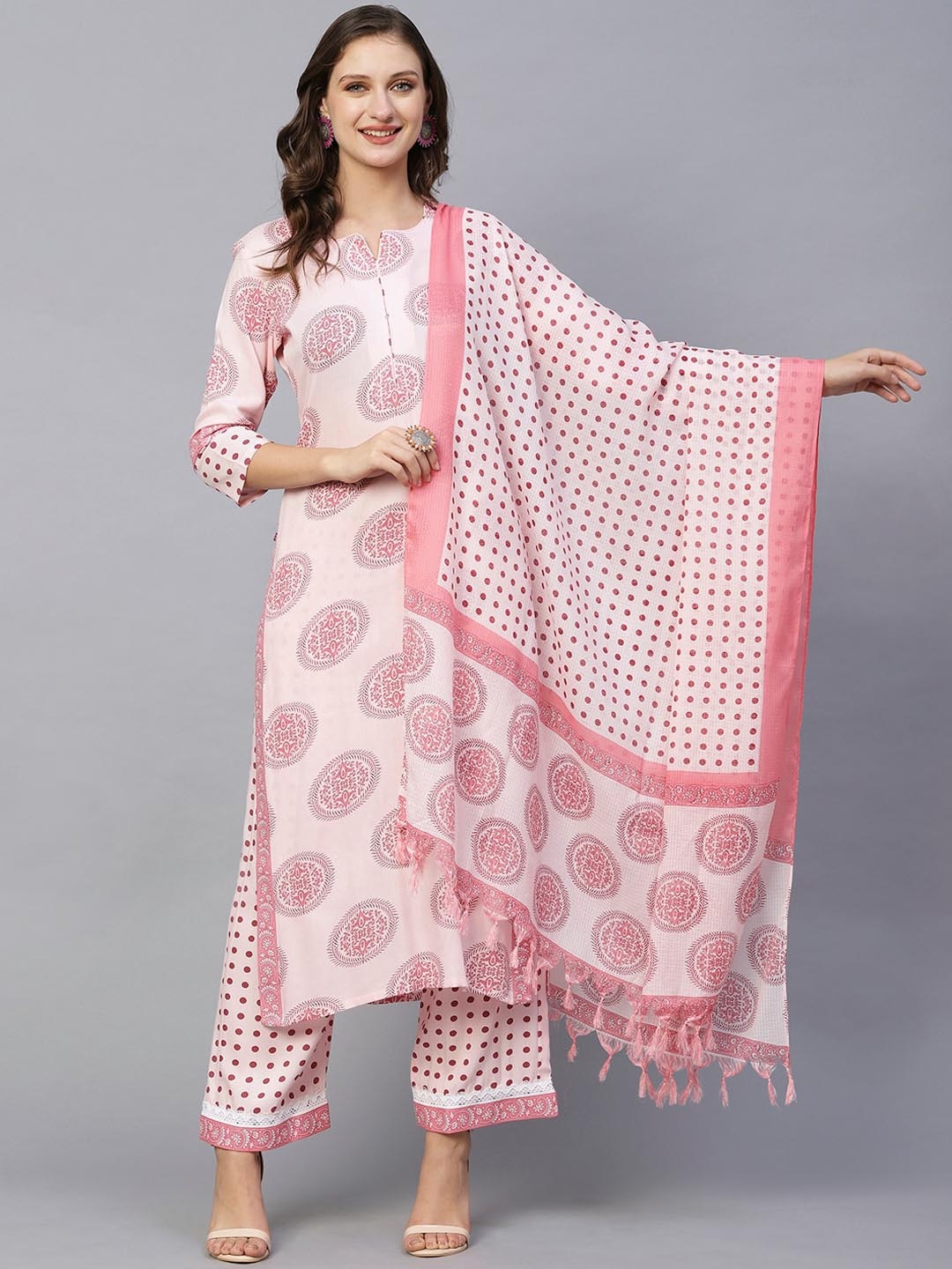 

KALINI Ethnic Motifs Printed Round Neck Regular Kurta With Palazzos Dupatta, Pink