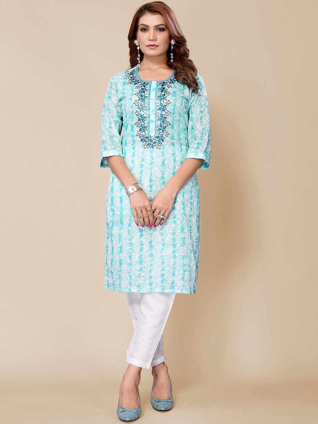 

TITANIUM SILK INDUSTRIES PVT. LTD. Abstract Printed Pure Cotton Kurta With Trousers, Blue