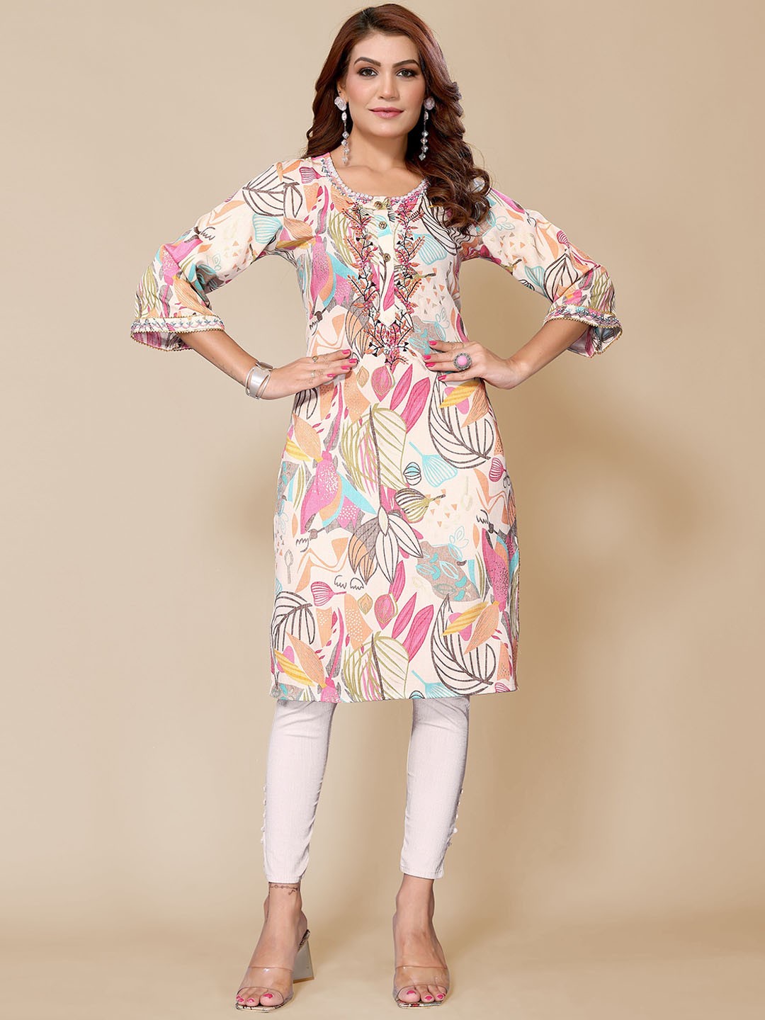 

TITANIUM SILK INDUSTRIES PVT. LTD. Floral Printed Flared Sleeves Mirror Work Floral Kurta, White
