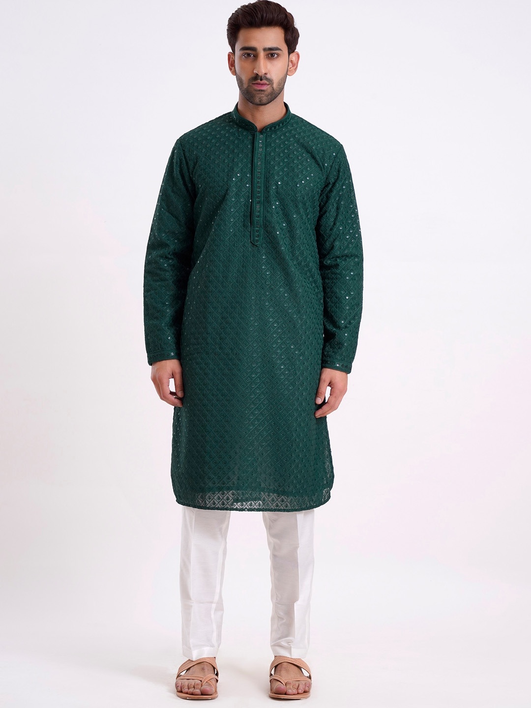 

KALPRAAG Ethnic Motifs Embroidered Chikankari Kurta With Trousers, Green