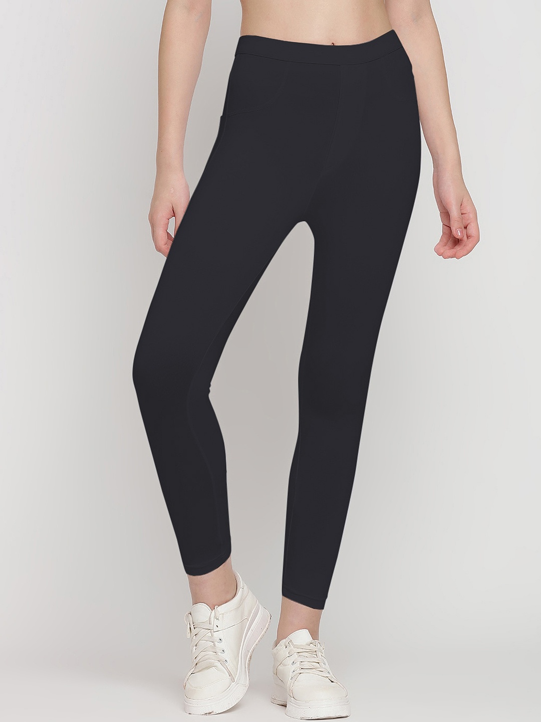 

Wearjukebox Women Ankle Length Dry-fit Technology Flex-fit Sports Tights, Black