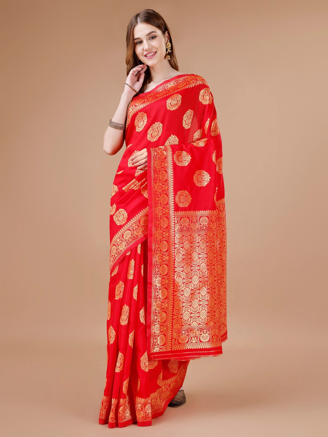 

MAGMINA Woven Design Zari Banarasi Saree, Red
