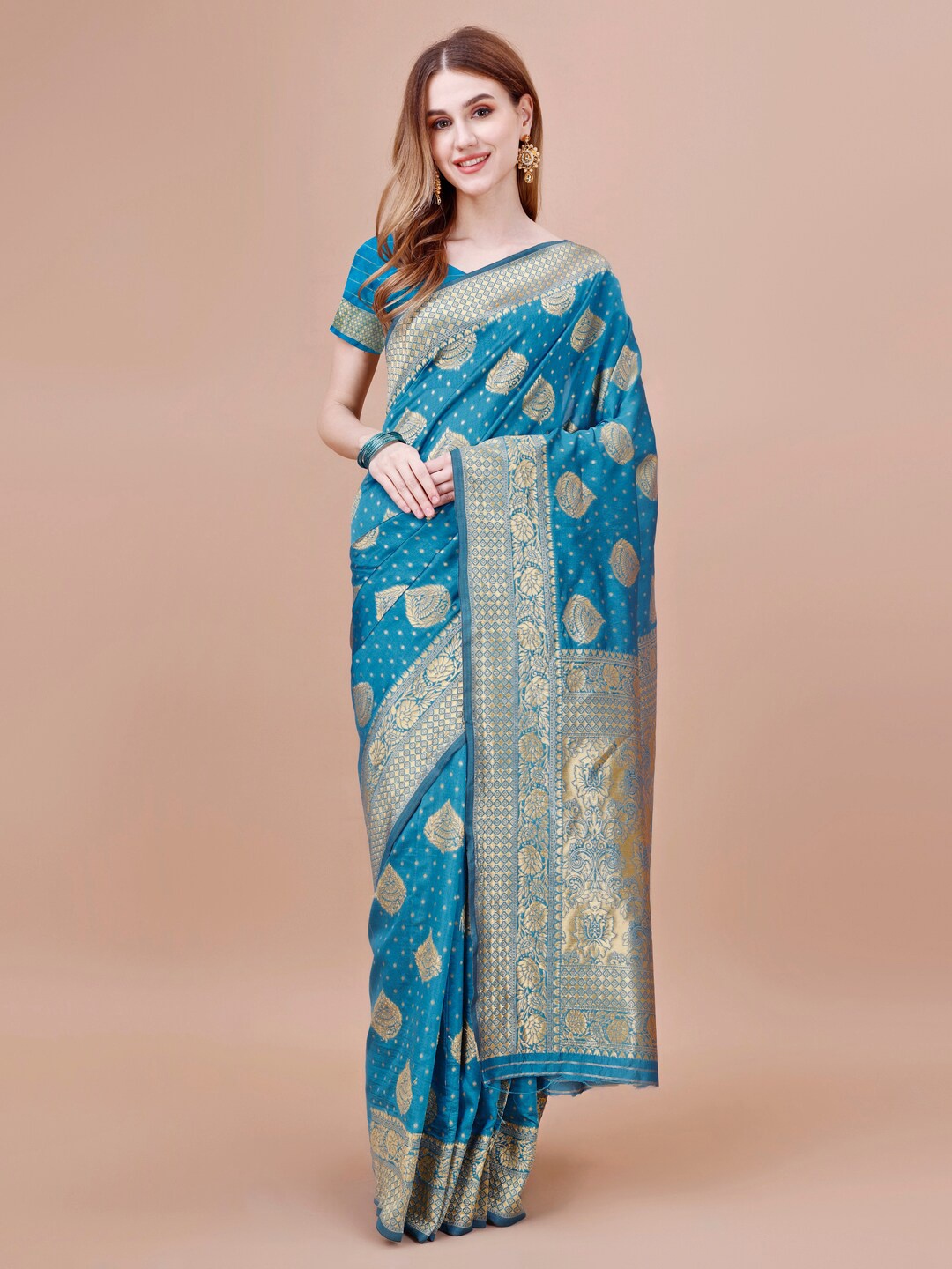 

MAGMINA Ethnic Motifs Woven Design Zari Silk Cotton Kanjeevaram Saree, Turquoise blue