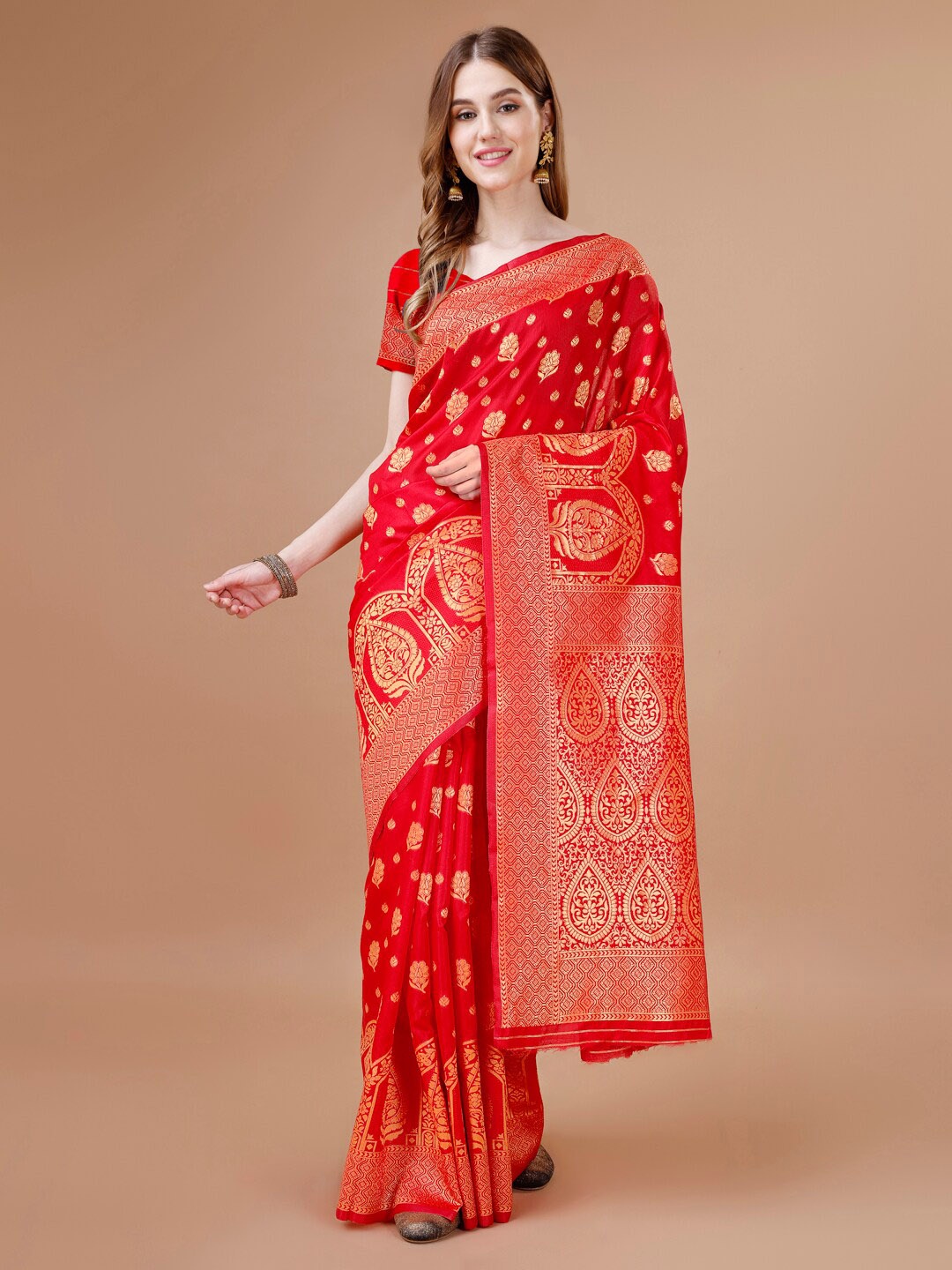 

MAGMINA Ethnic Motifs Woven Design Zari Banarasi Saree, Red