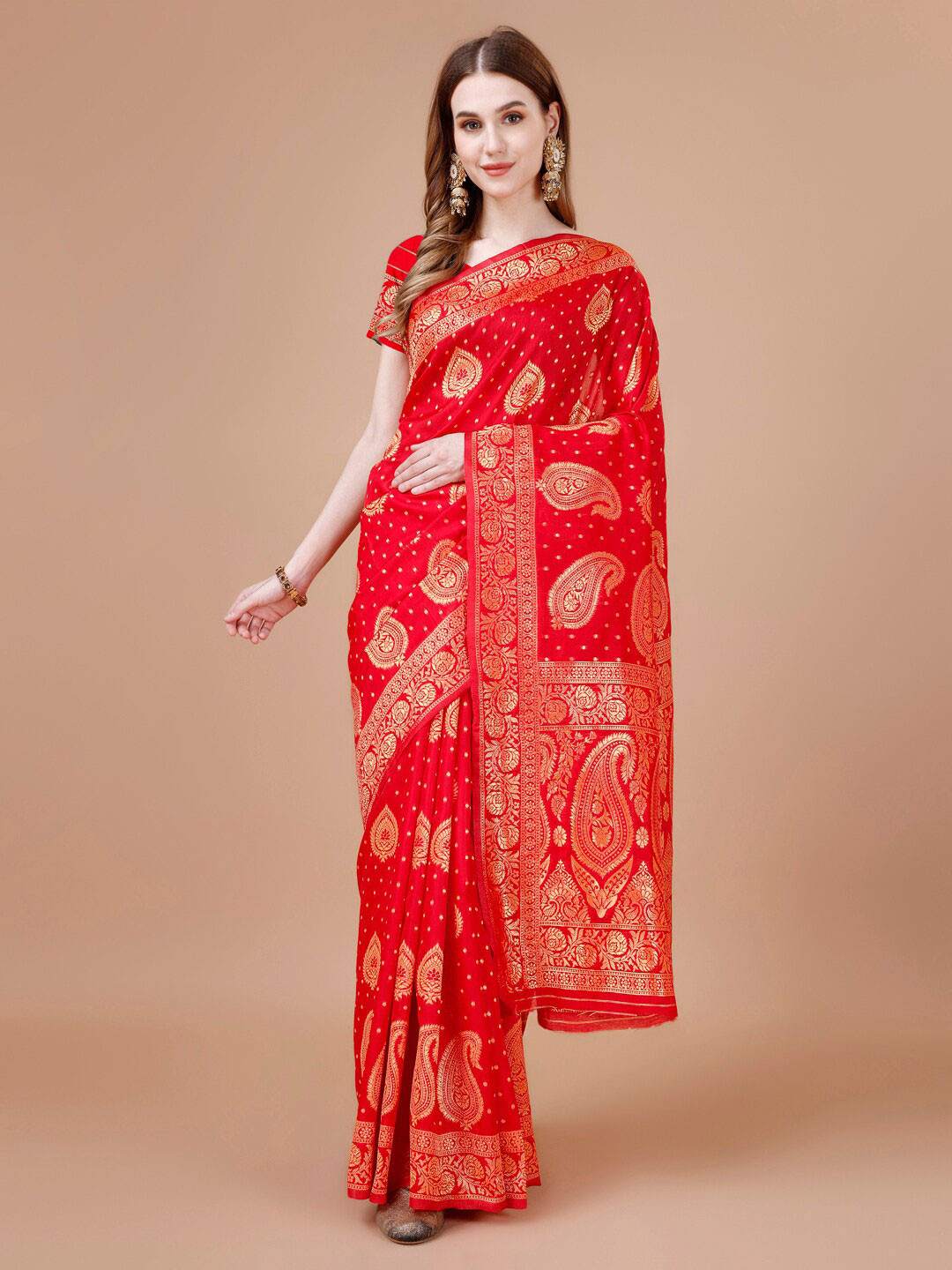 

MAGMINA Woven Design Zari Banarasi Saree, Red