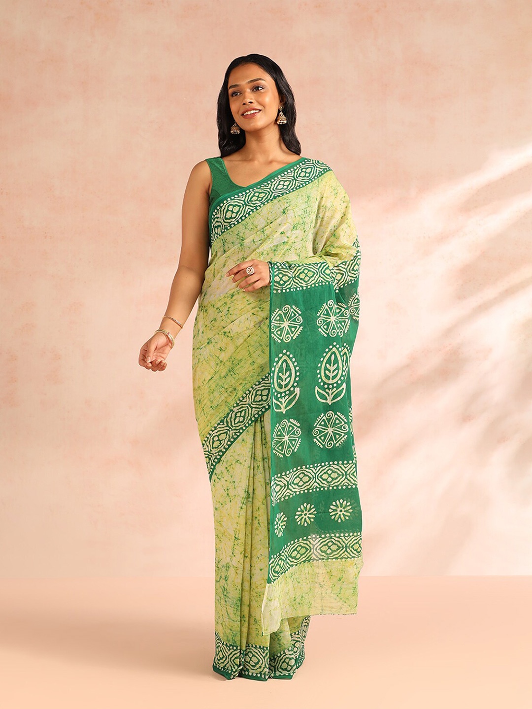 

Taneira Abstract Printed Pure Cotton Saree, Green