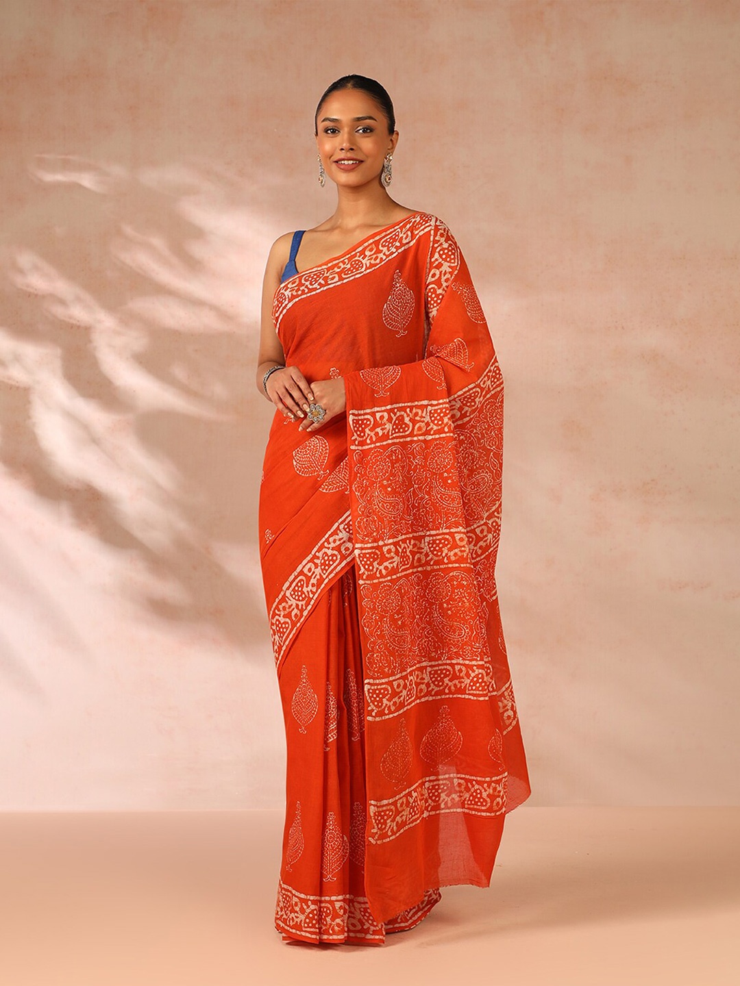 

Taneira ethnic Motifs Printed Pure Cotton Saree, Orange