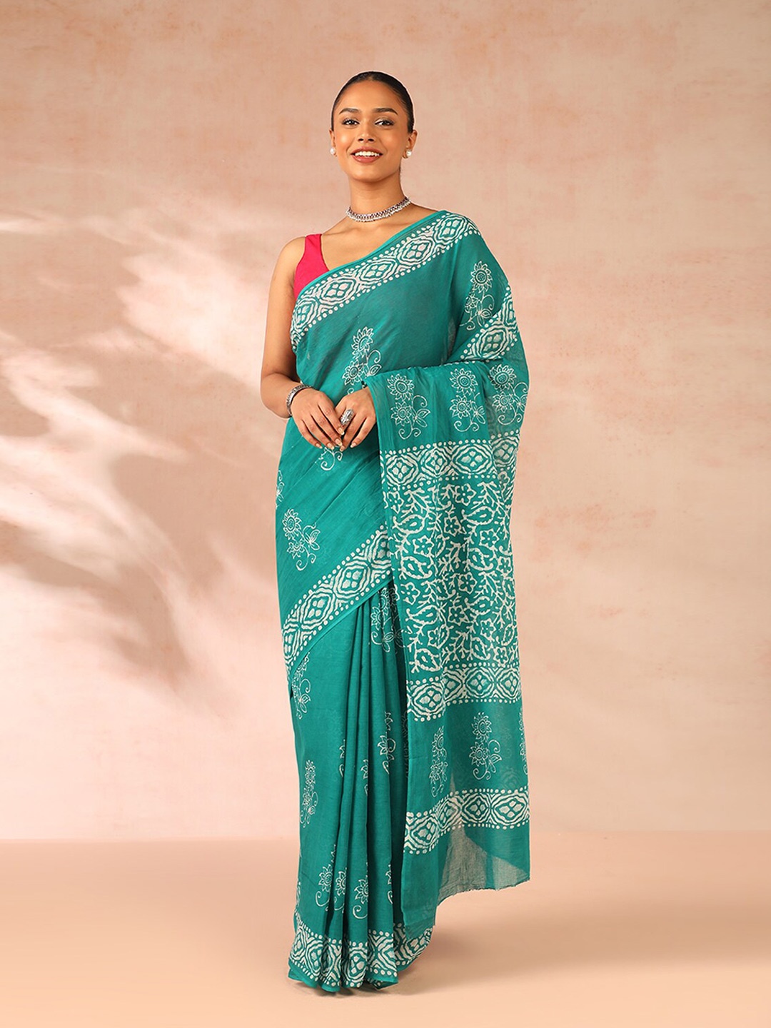 

Taneira Ethnic Motifs Pure Cotton Saree, Green