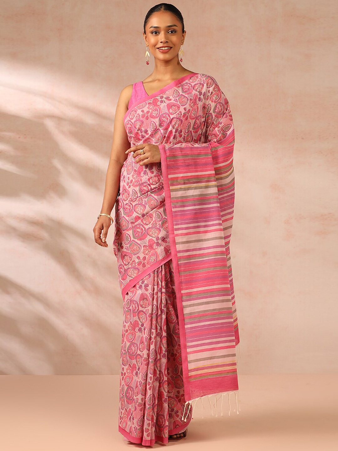 

Taneira Floral Printed Pure Cotton Saree, Pink