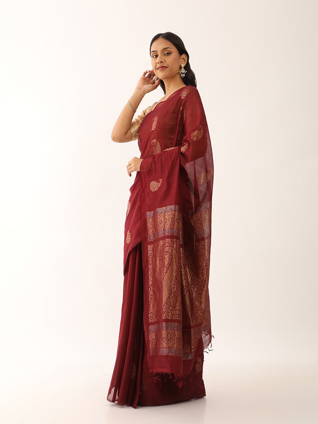 

Taneira Ethnic Motifs Woven Design Zari Silk Cotton Saree, Brown