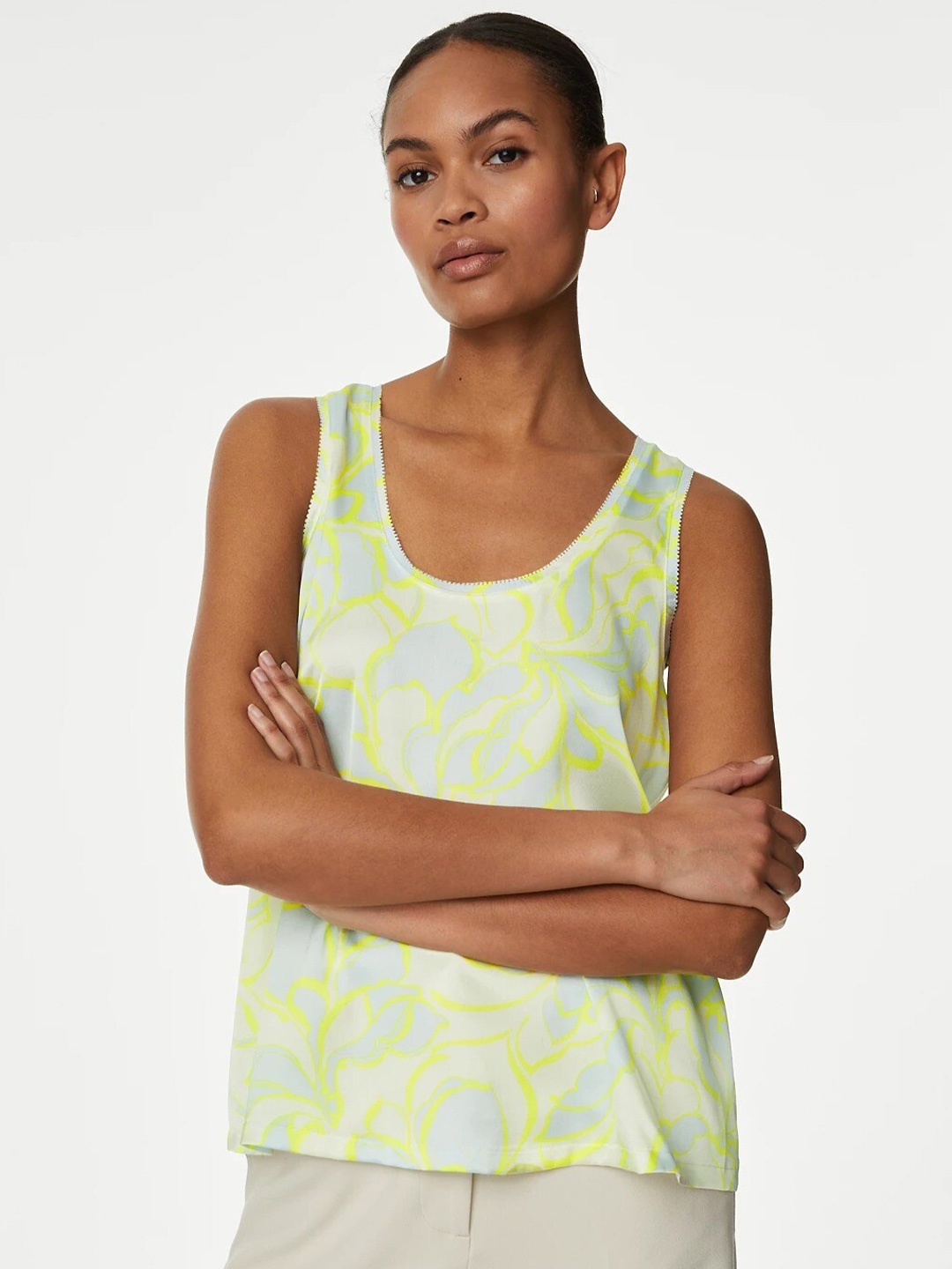 

Marks & Spencer Abstract Printed Shoulder Straps Top, Off white