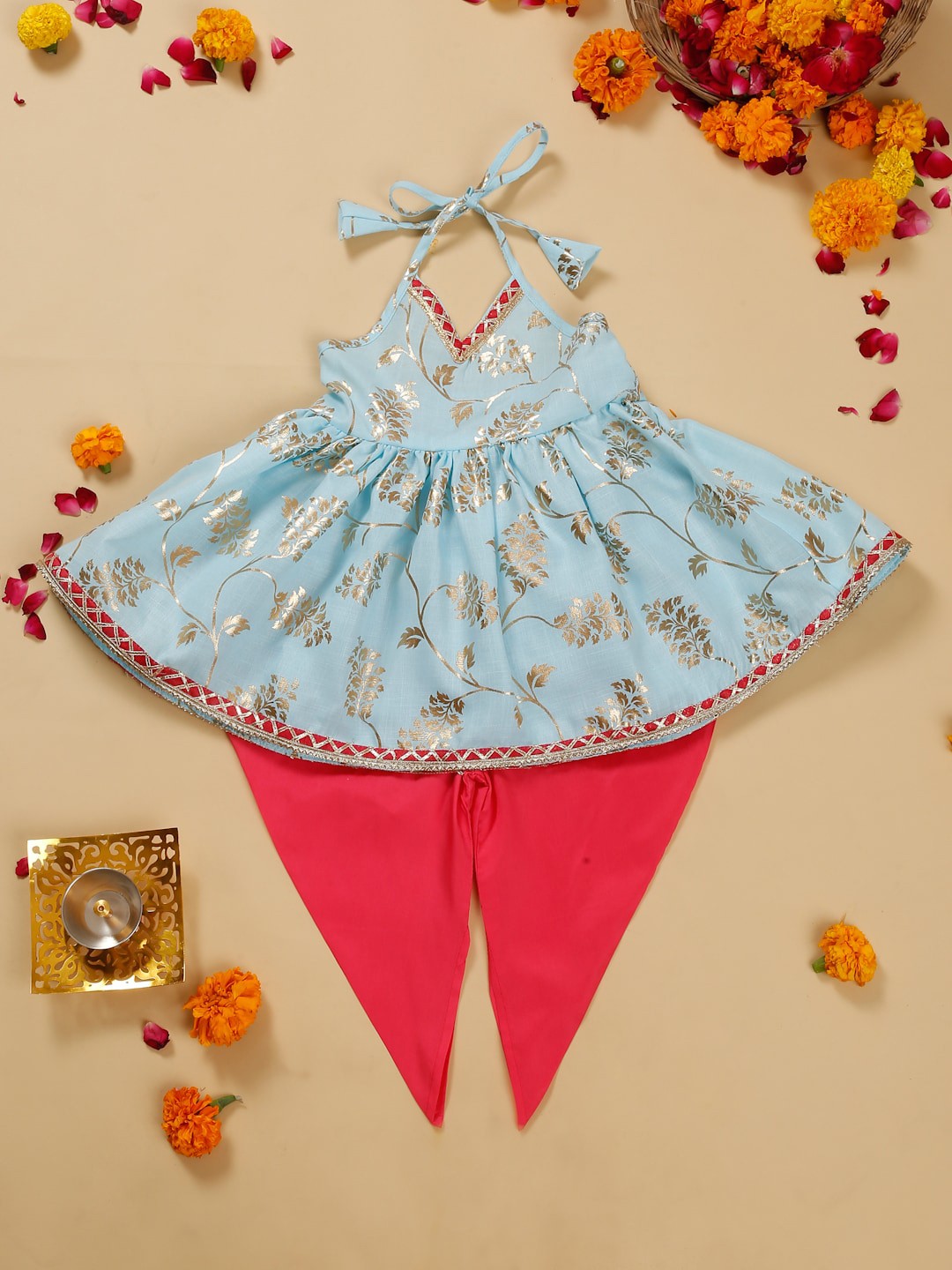 

SAKA DESIGNS Girls Blue Floral Printed Kurta with Dhoti Pants