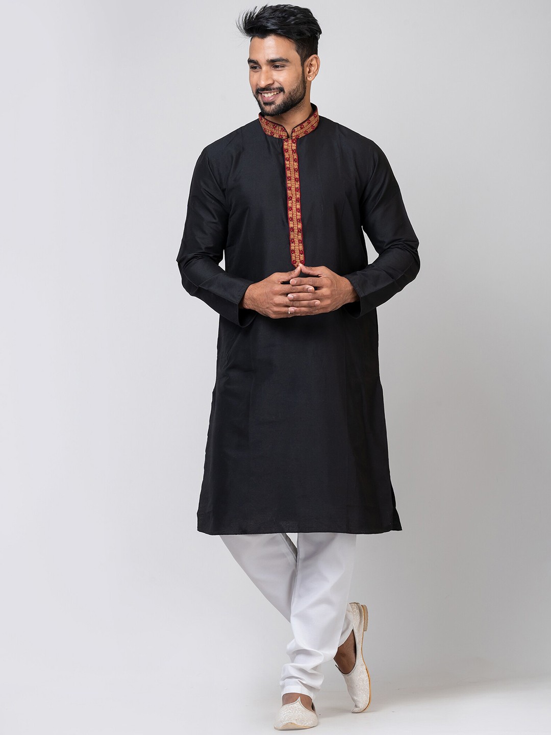 

HU - Handcrafted Uniquely Floral Yoke Design Mandarin Collar Thread Work Cotton Silk Kurta, Black