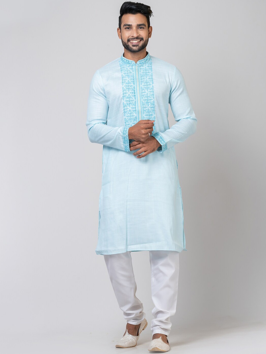 

HU - Handcrafted Uniquely Floral Yoke Design Thread Work Straight Kurta, Blue