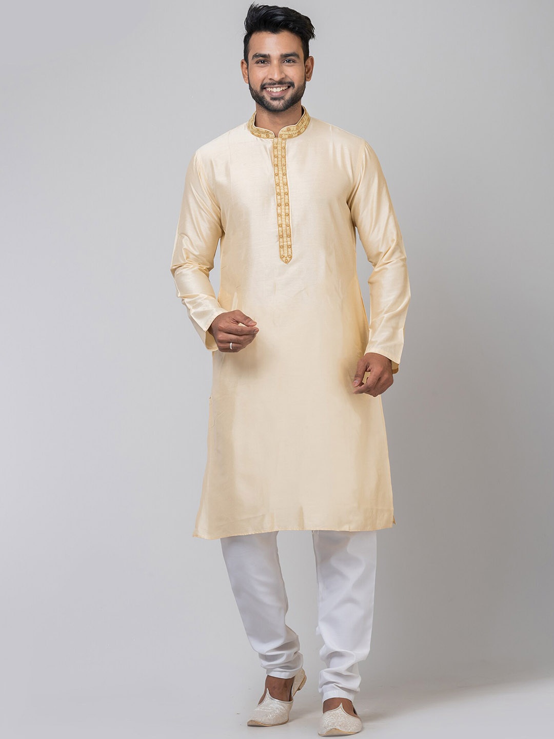 

HU - Handcrafted Uniquely Thread Work Straight Cotton Silk Kurta, Beige