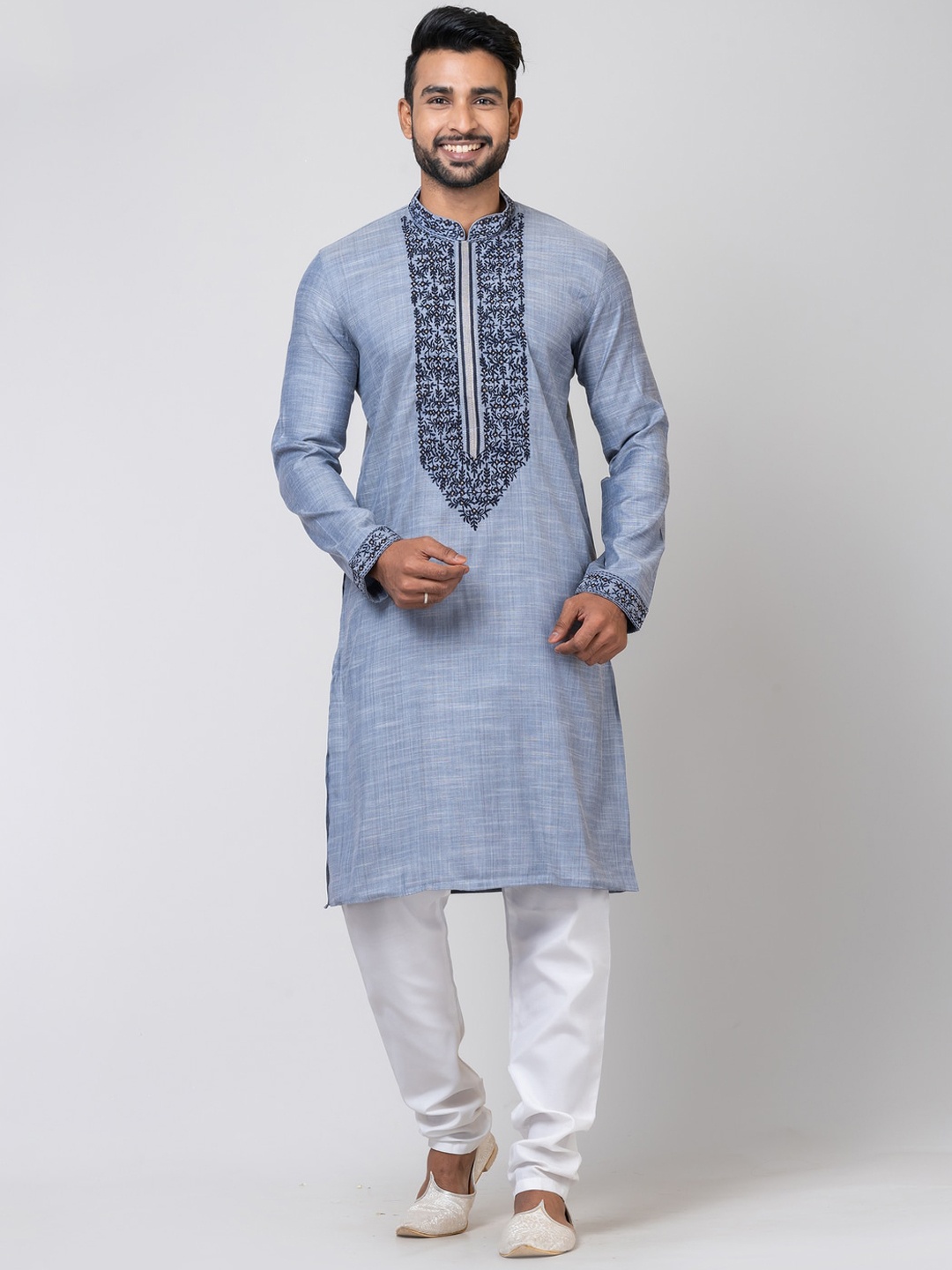 

HU - Handcrafted Uniquely Floral Yoke Design Thread Work Cotton Kurta, Grey