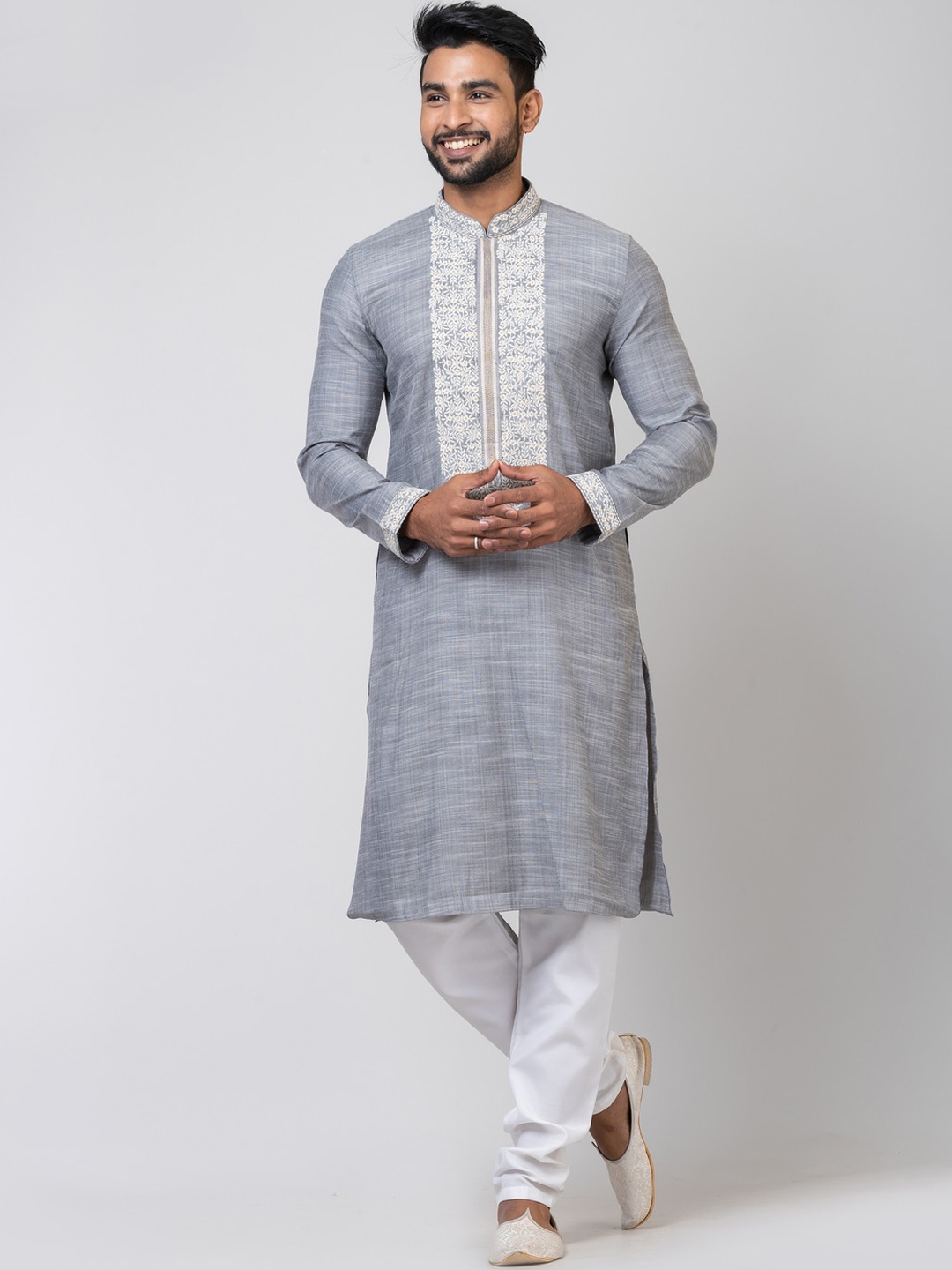 

HU - Handcrafted Uniquely Floral Yoke Design Thread Work Cotton Kurta, Grey