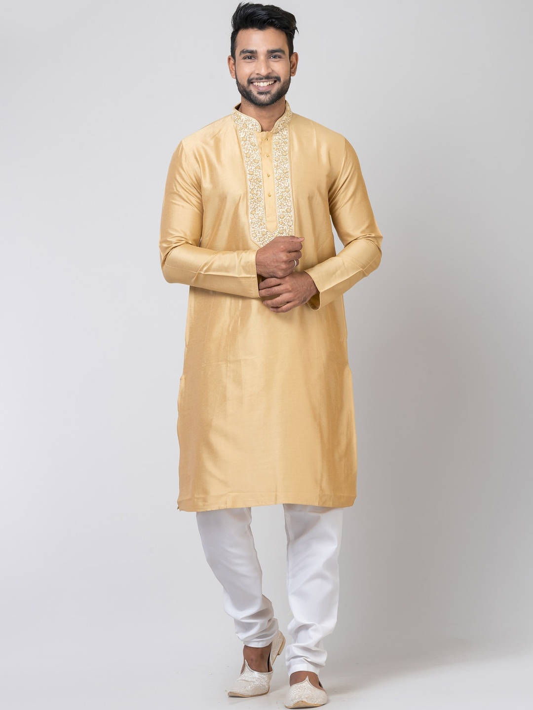 

HU - Handcrafted Uniquely Floral Yoke Design Thread Work Cotton Silk Kurta, Khaki