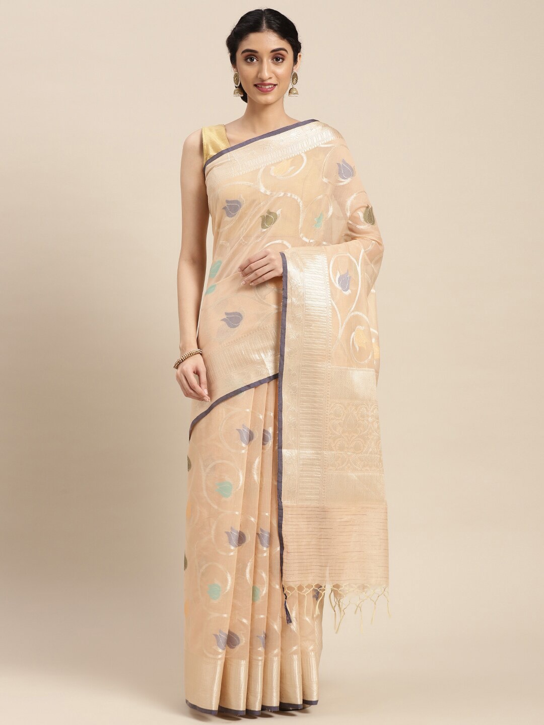 

PTIEPL Banarasi Silk Works Floral Woven Design Zari Banarasi Saree, Peach
