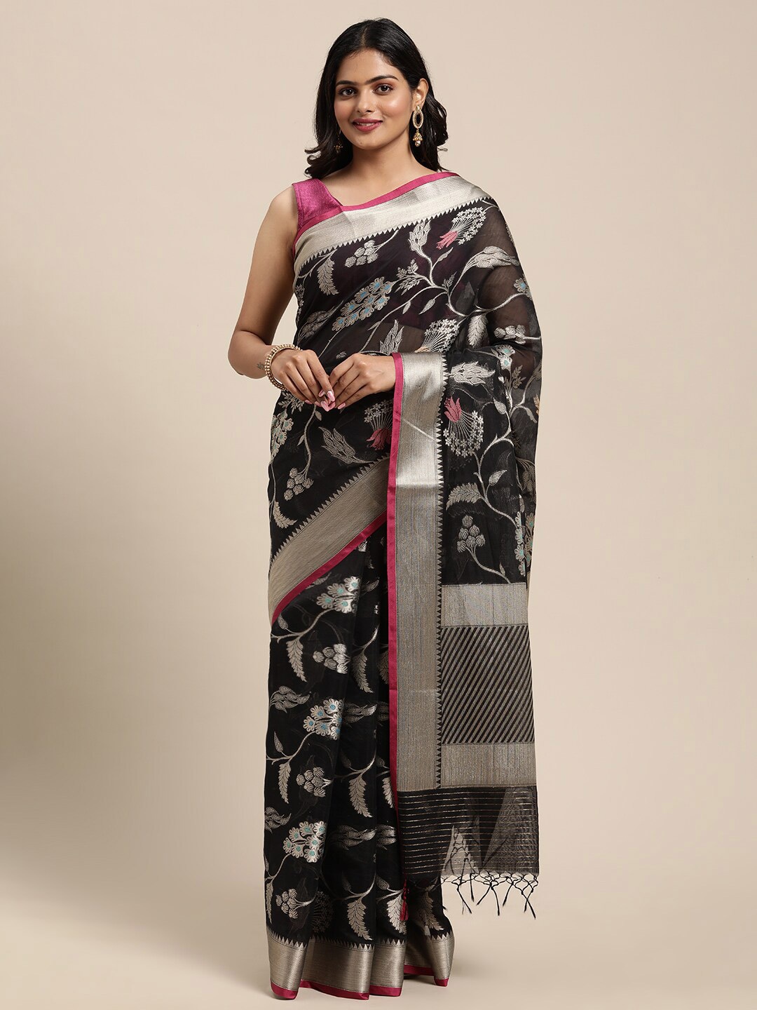 

PTIEPL Banarasi Silk Works Floral Woven Design Zari Saree, Black