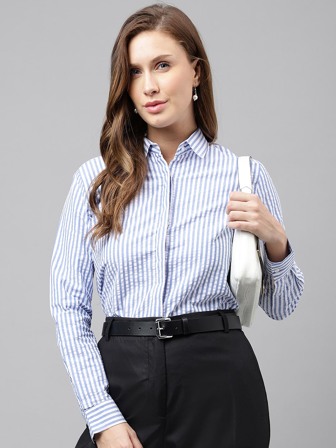 

Hancock Standard Vertical Striped Seersucker Cotton Formal Shirt, White