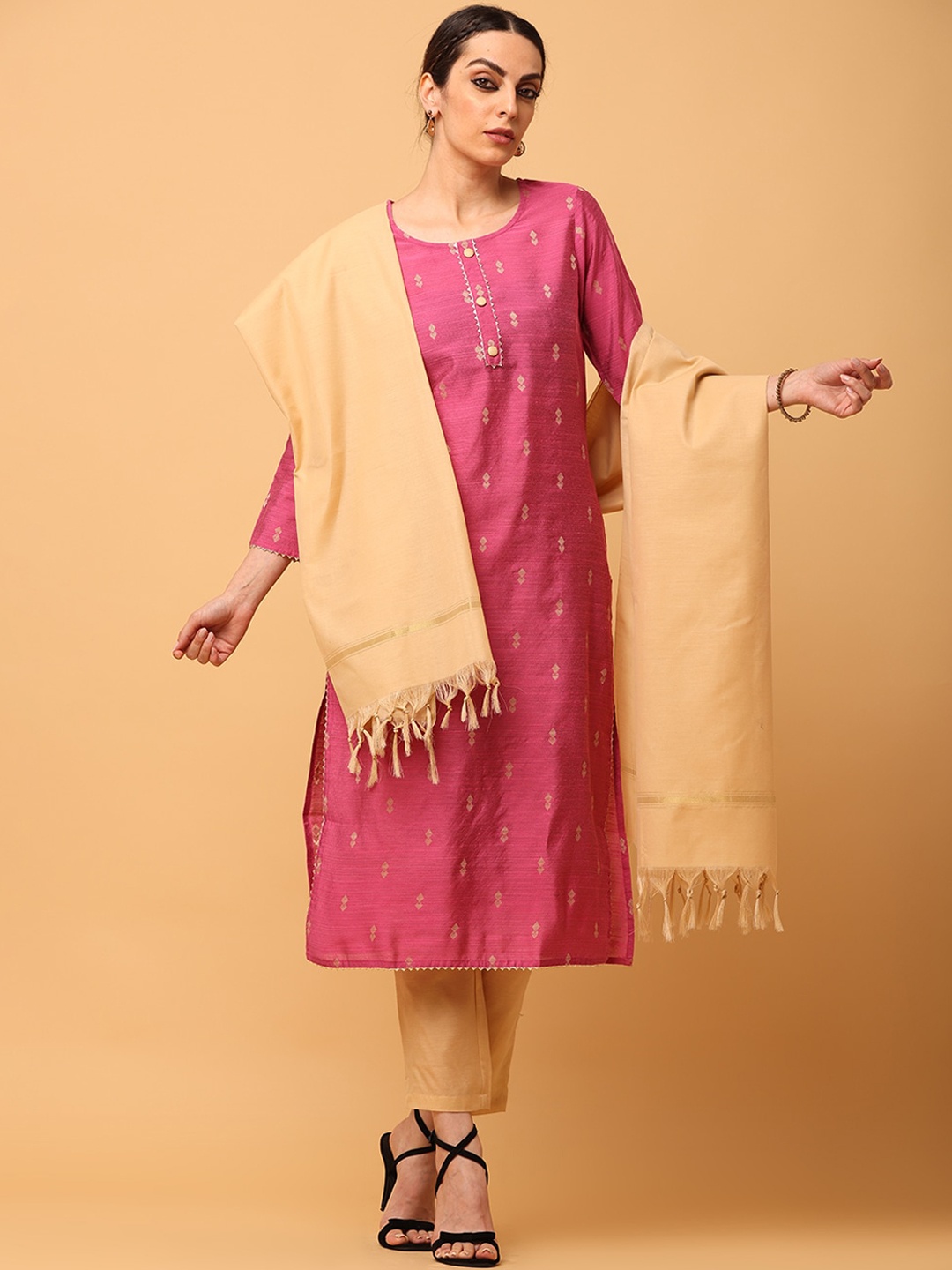 

aayusika Pink Ethnic Motifs Woven Design Gotta Patti Straight Kurta & Trouser With Dupatta