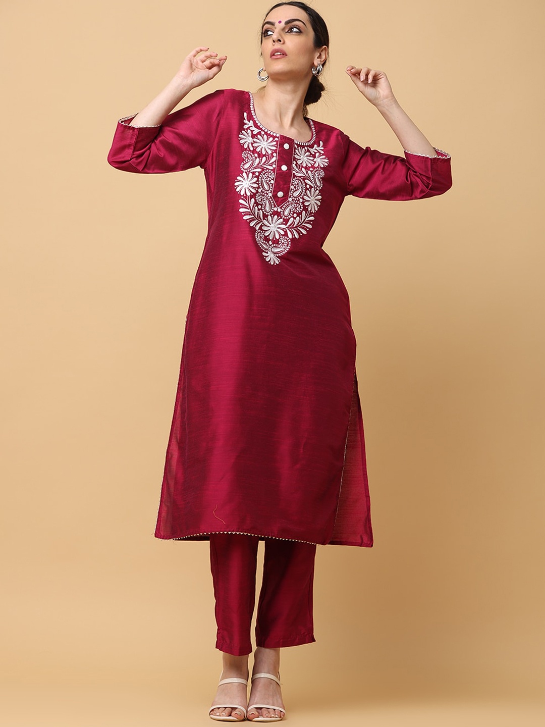 

aayusika Magenta Ethnic Motifs Yoke Design Thread Work Detailed Straight Kurta Set