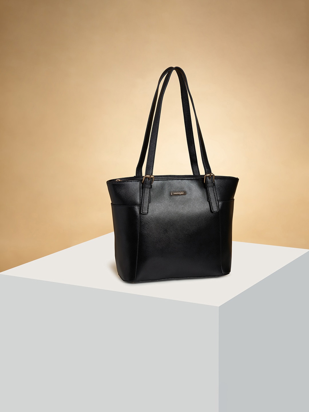 

Forever Glam by Pantaloons Structured Shoulder Bag, Black