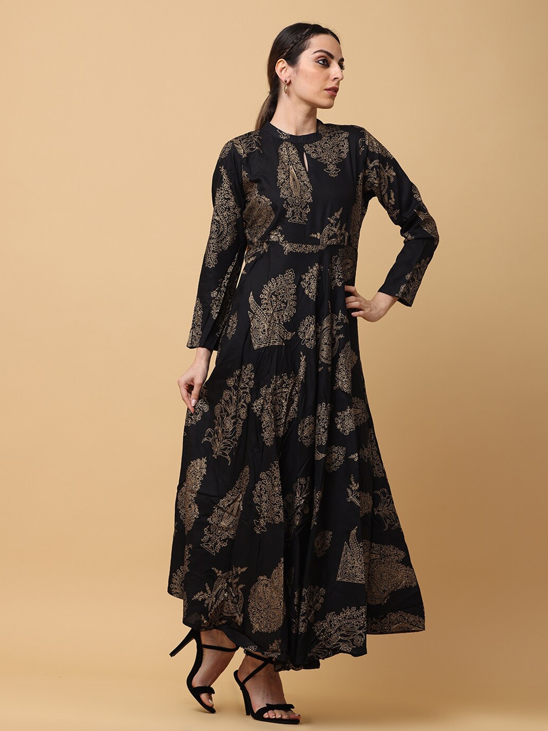 

aayusika Ethnic Motifs Printed Keyhole Neck Fit & Flare Maxi Ethnic Dress, Black