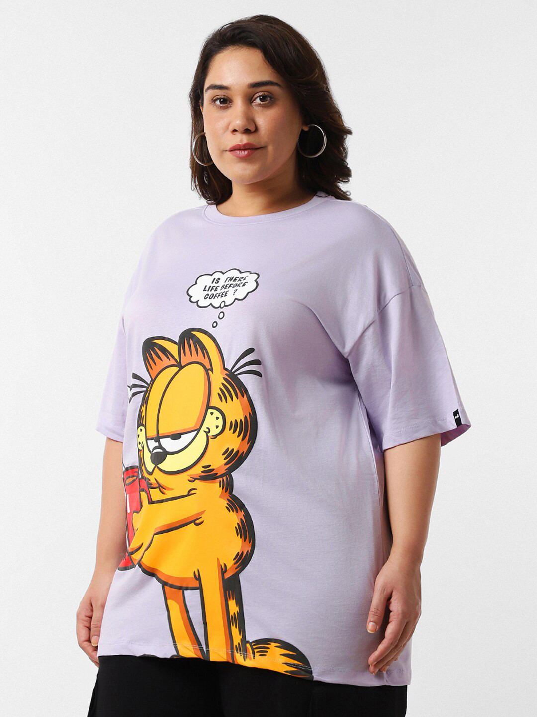 

Bewakoof Plus Garfield Printed Oversized Cotton T-shirt, Lavender