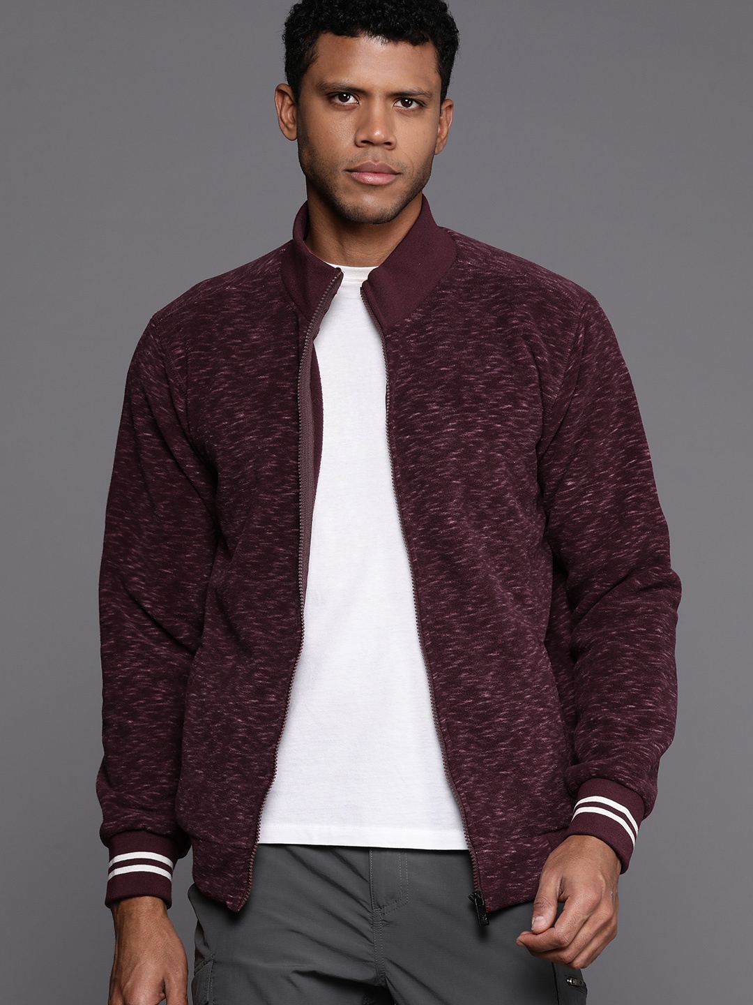 

HRX by Hrithik Roshan Men Abstract Printed Sweatshirt, Burgundy