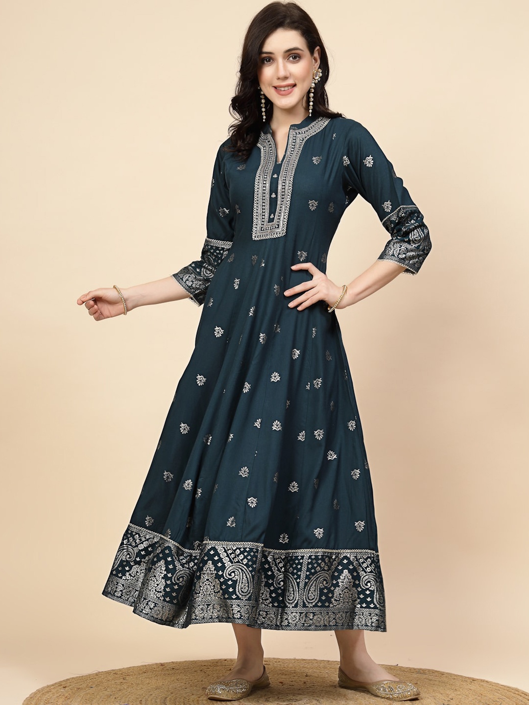

Sangria Ethnic Motifs Printed Mandarin Collar Gathered Fit & Flare Midi Kurta, Teal