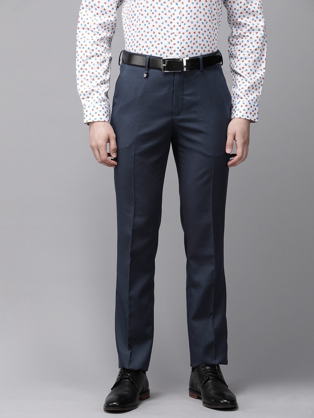 

V Dot Men Textured Skinny Fit Formal Trousers, Navy blue