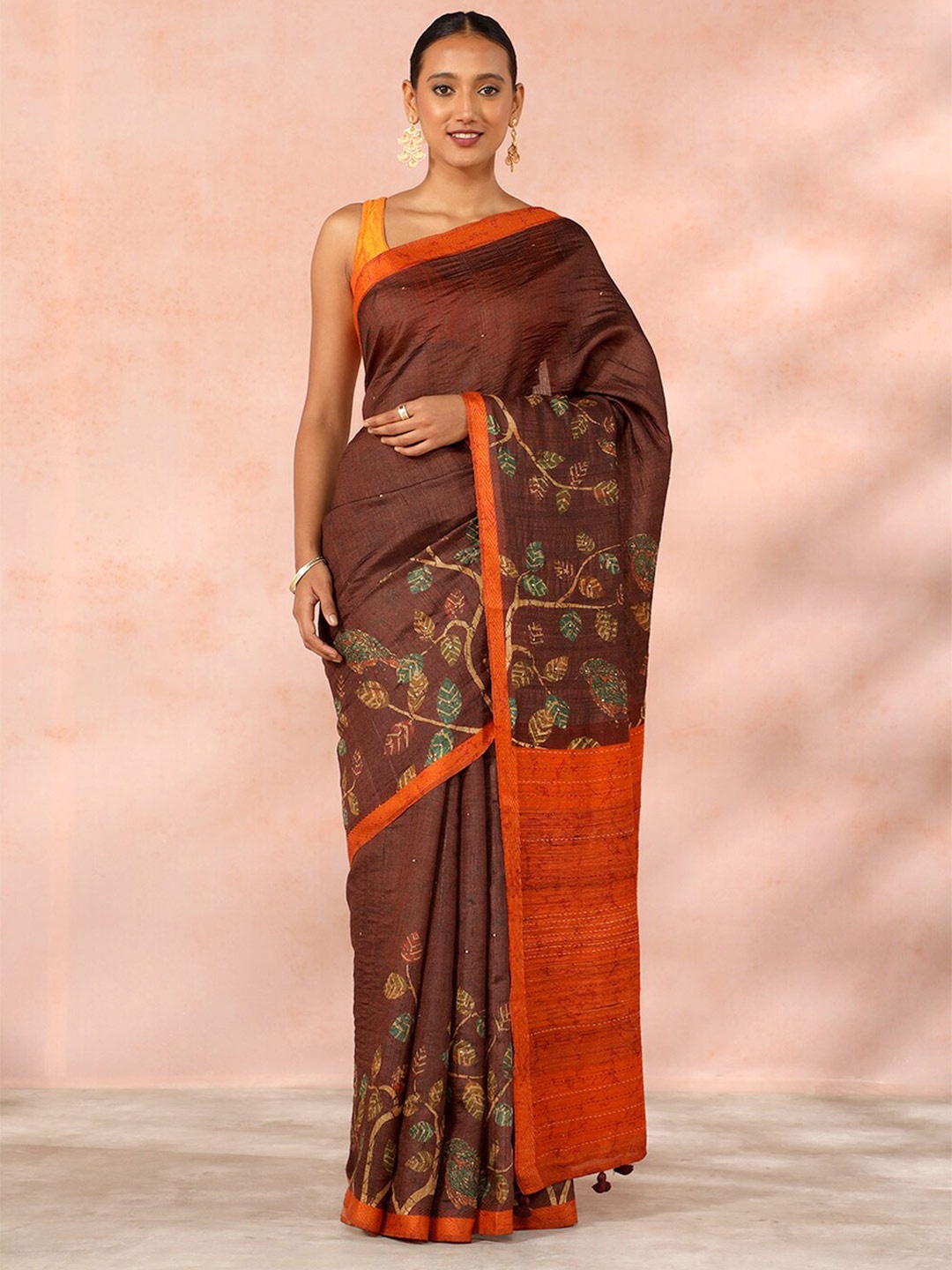 

Taneira Floral Printed Pure Silk Saree, Brown