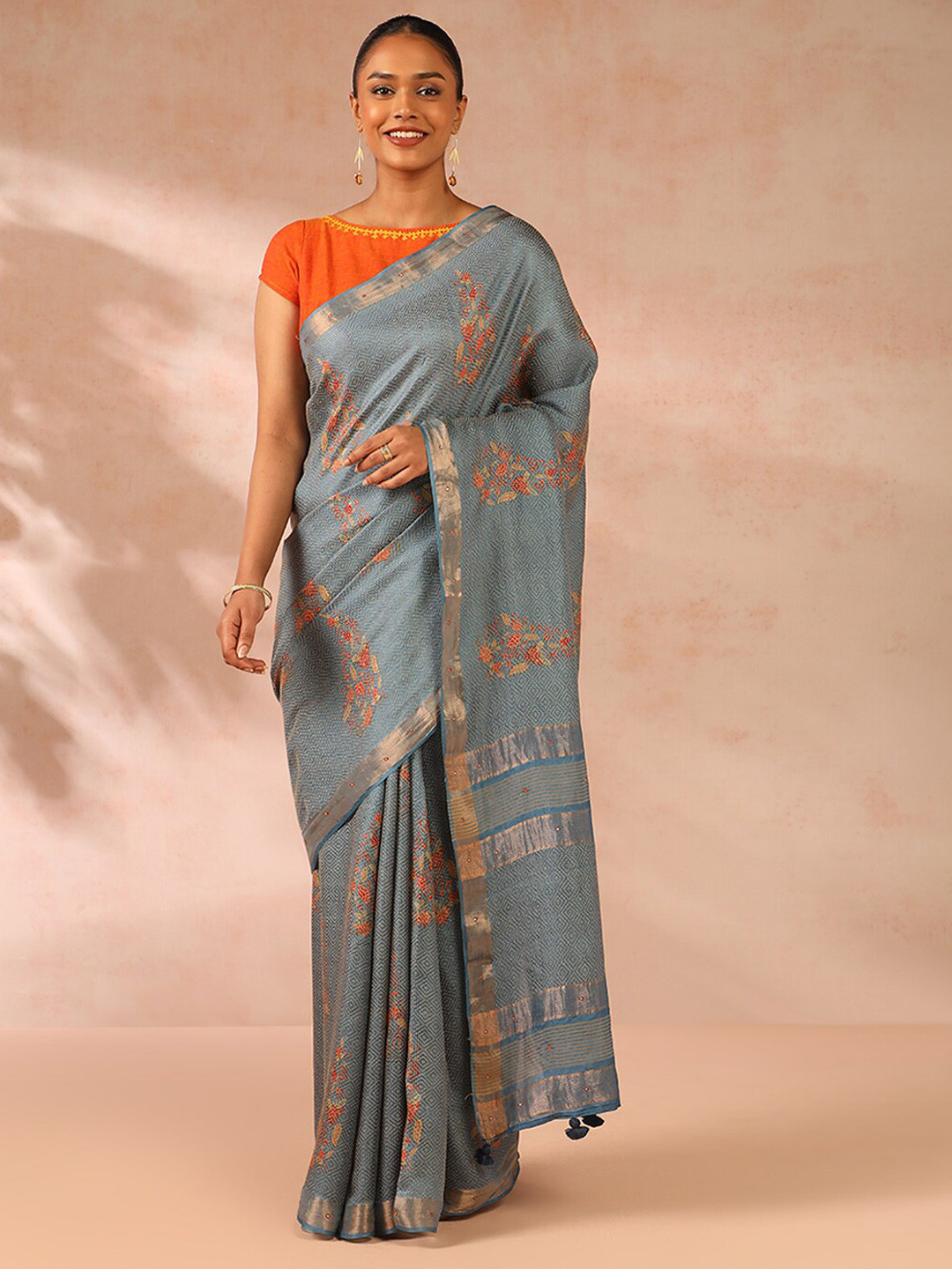 

Taneira Floral Printed Zari Pure Silk Saree, Blue