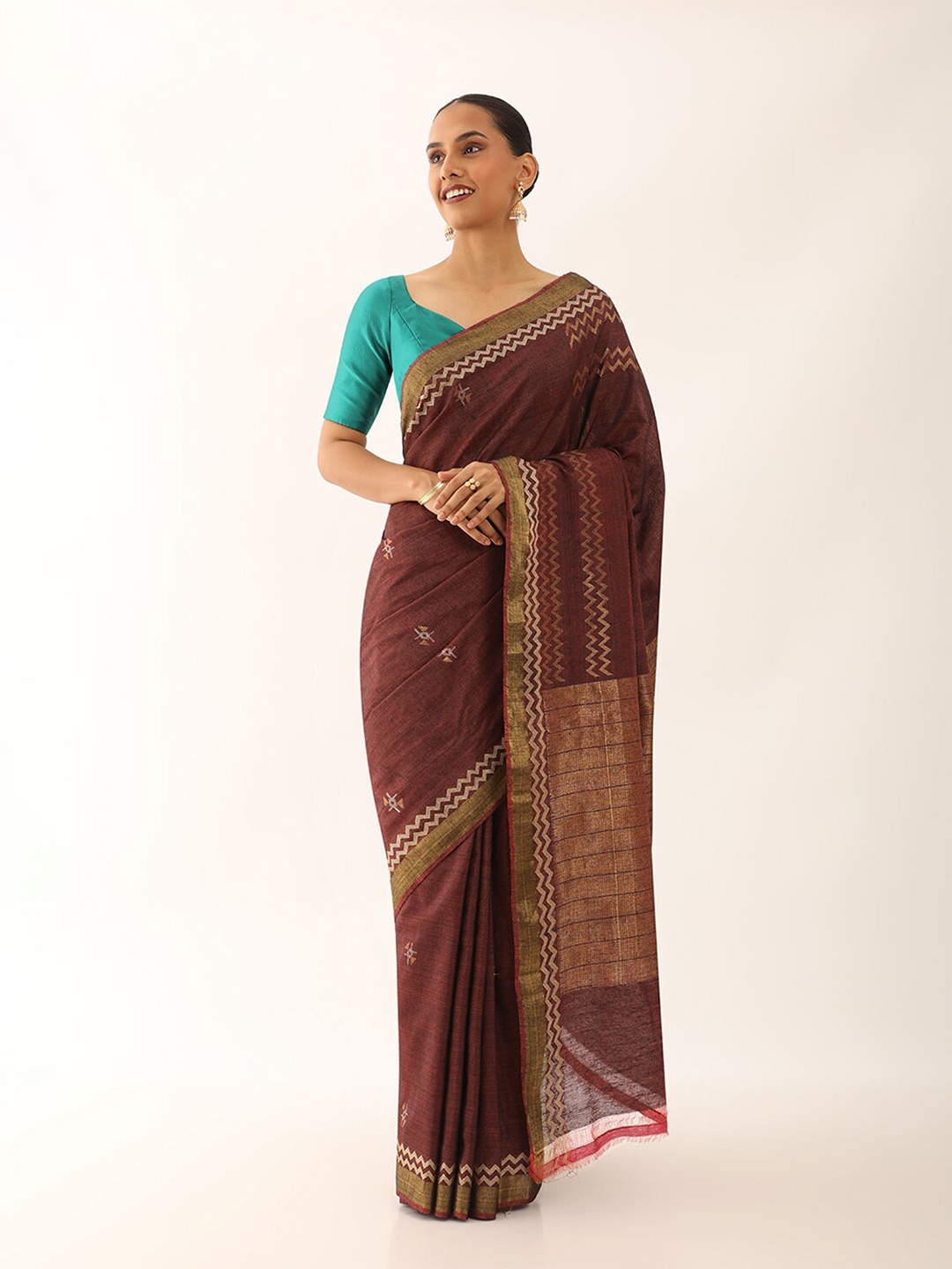 

Taneira Ethnic Motifs Woven Design Zari Pure Silk Saree, Maroon