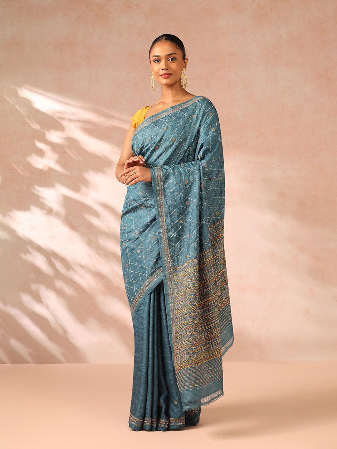 

Taneira Geometric Embroidered Pure Silk Saree, Blue